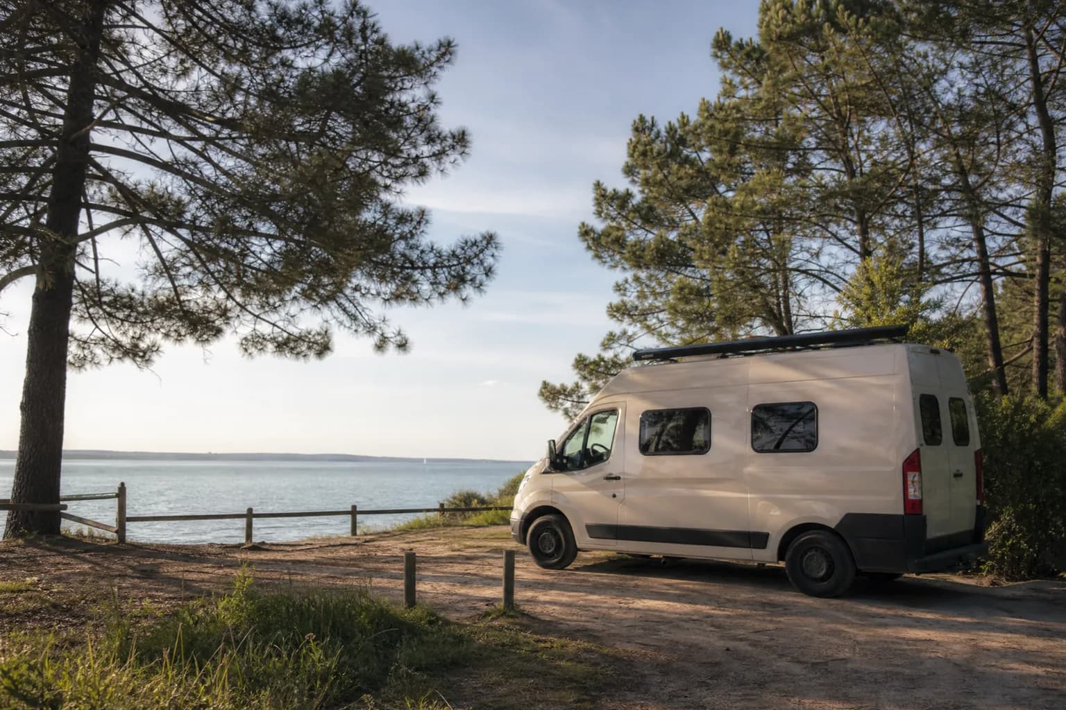 Lacs et plages des Landes en van aménagé au départ de bordeaux